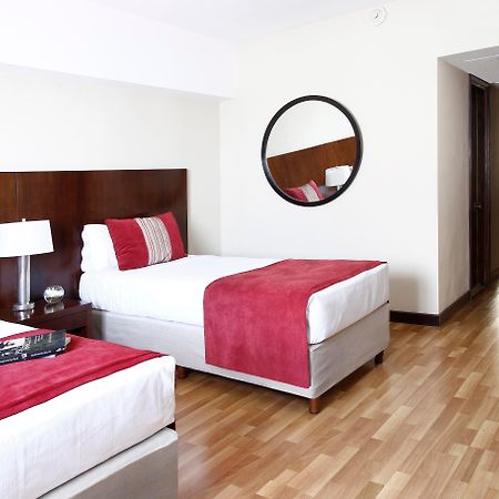 Cyan Hotel De Las Americas Buenos Aires Exterior photo